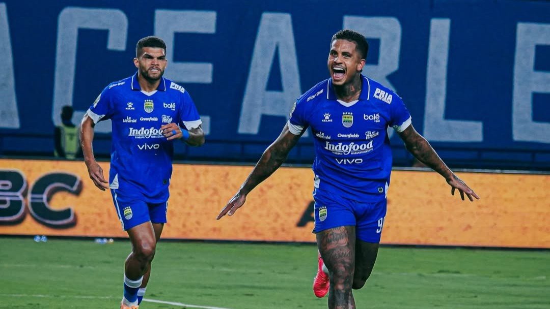 Brace Ramon Tanque ke Gawang Bhayangkara FC Bawa Persib Naik ke Posisi Kedua